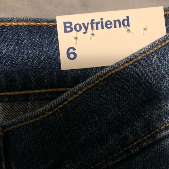 NWT Old Navy Shorts - Picture 3 of 4